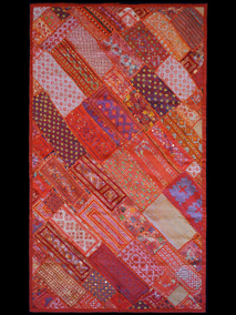 20607-3 Patchwork de tela brodada a mà